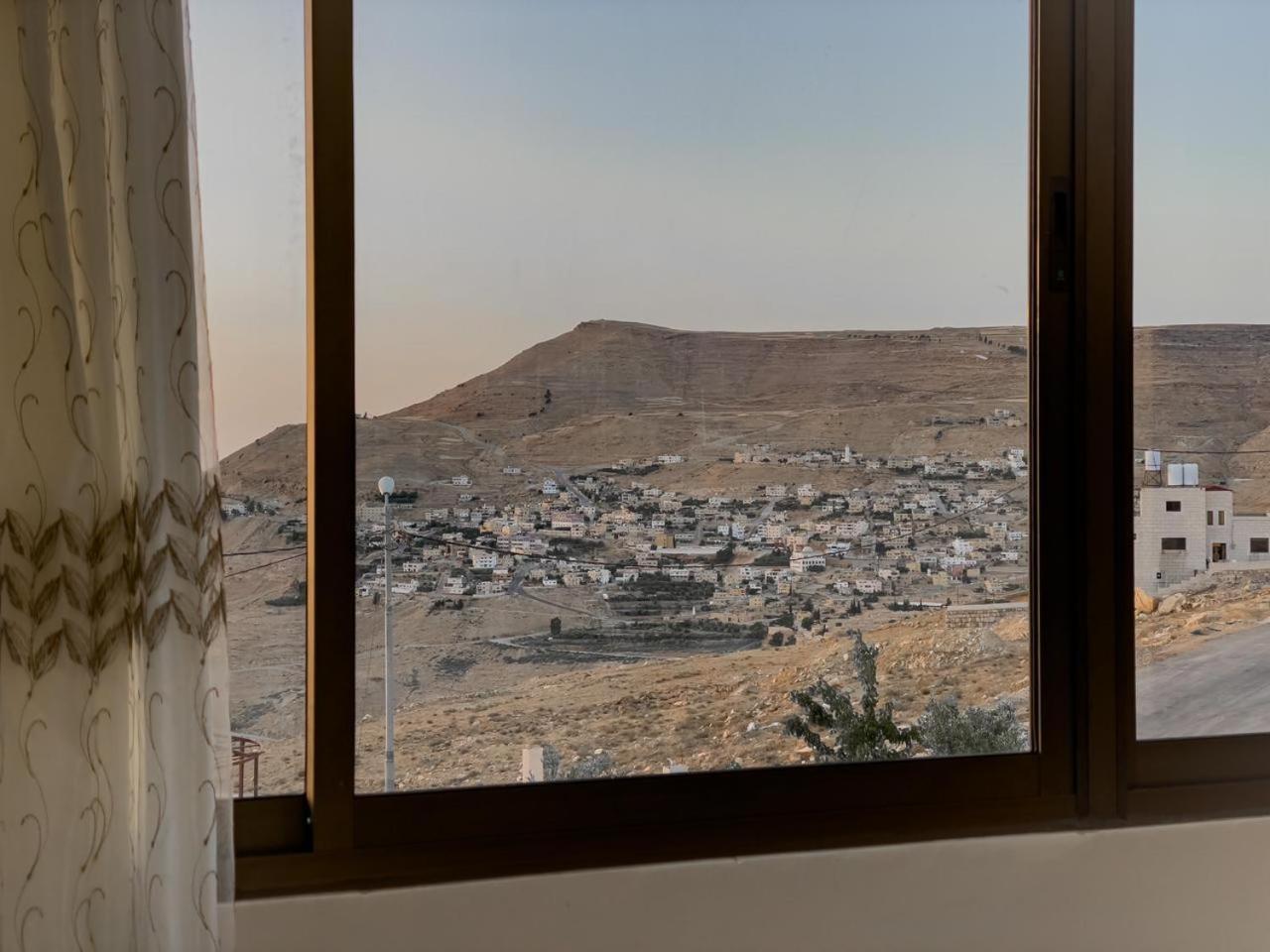 West View Hostel Ayn Amun Exterior photo